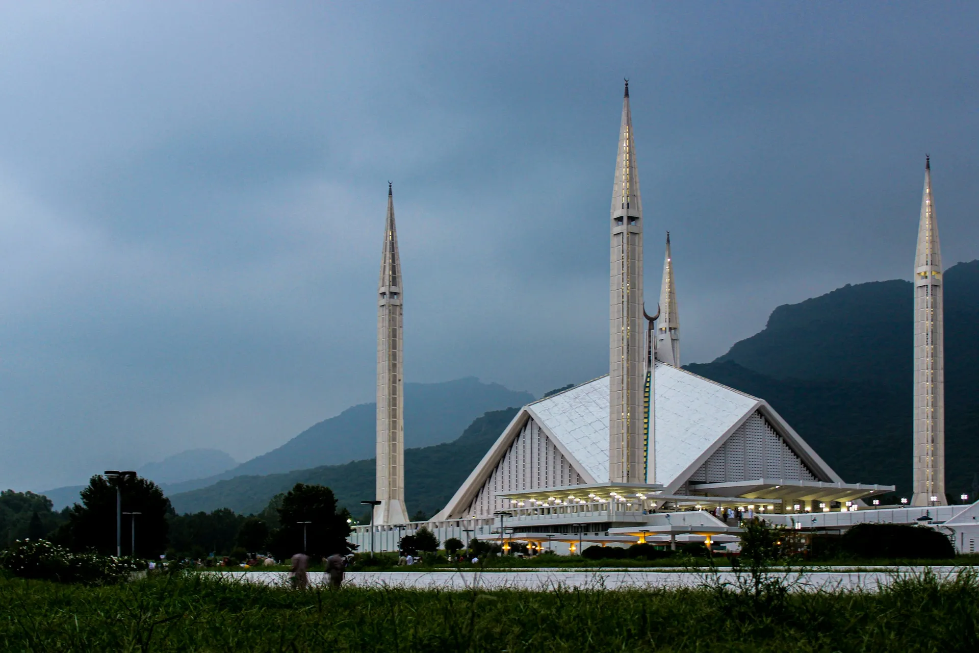 Faisal Mosque and its four minarets below the Margalla Hills in Islamabad.